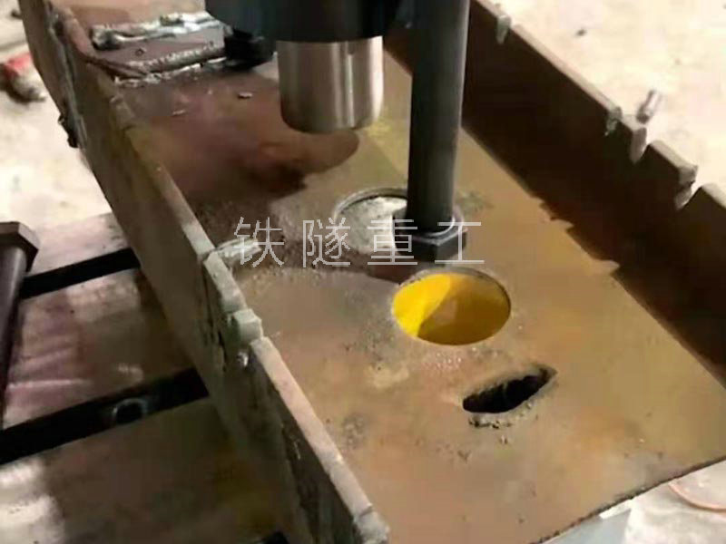工字鋼沖孔機(jī).jpg